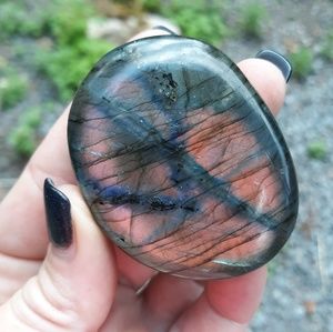 Labradorite palm stone , gallet